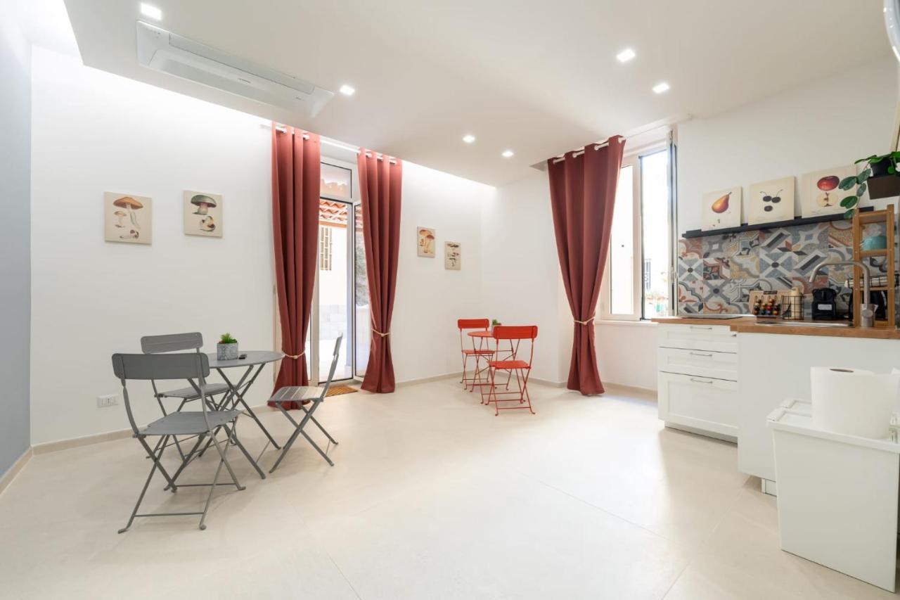Napoli Maison Suite Luaran gambar